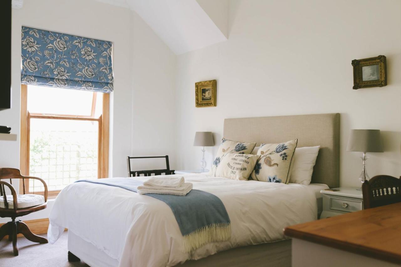 The Victorian Goose (Adults Only) Bed & Breakfast Cape Town Exterior photo